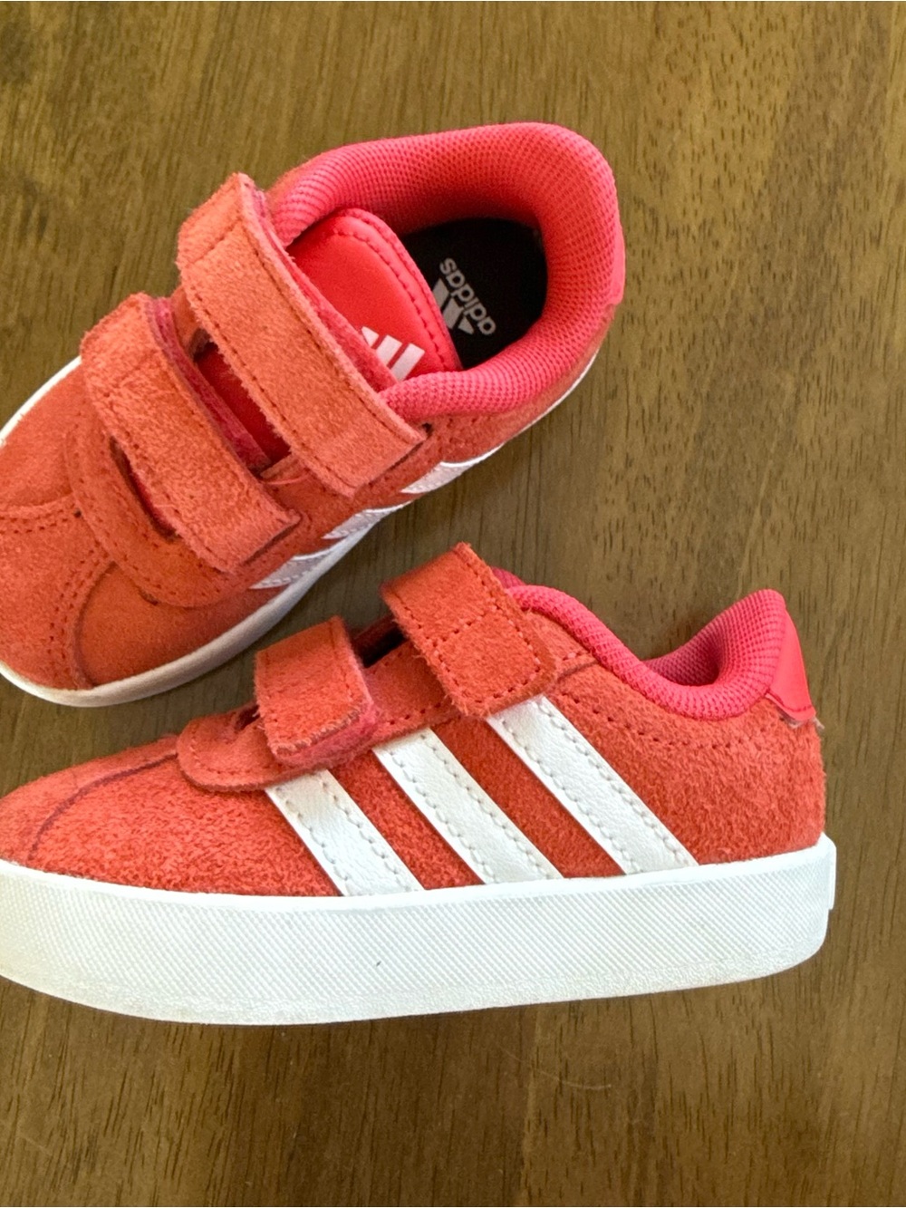adidas VL court 3.0 Suede Sneakers with White Stripes size 5